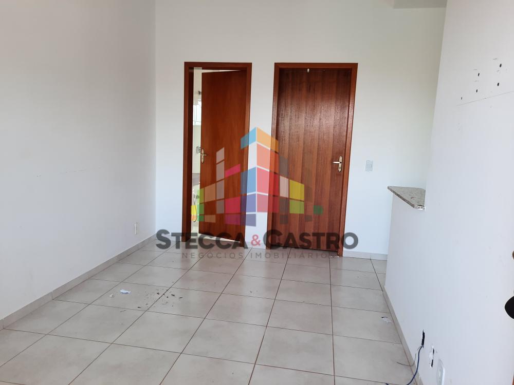 Alugar Apartamentos / APARTAMENTO RESIDENCIAL em CACOAL R$ 750,00 - Foto 10