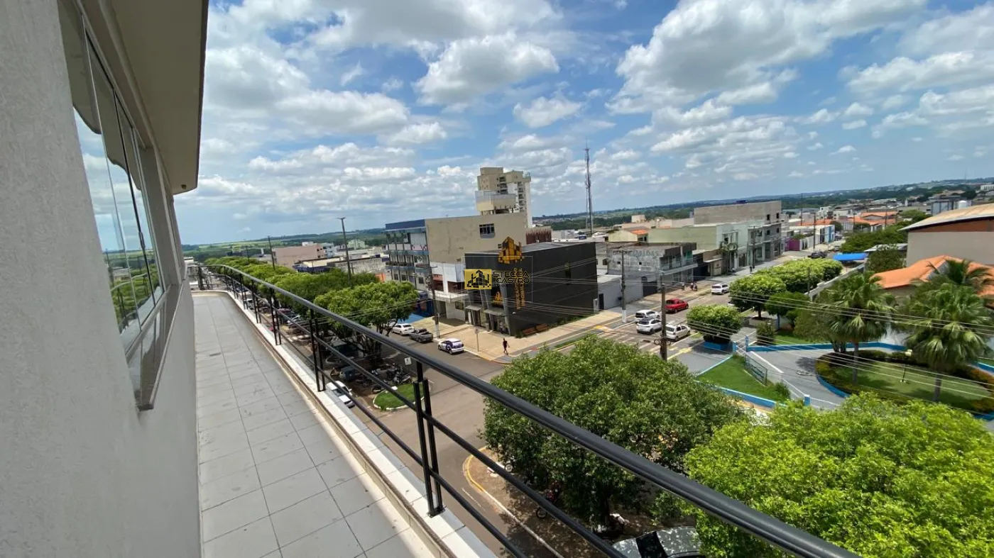 SACADA NA LATERAL Alugar Comerciais / Sala Comercial em Cacoal R$ 2.500,00 - Foto 12