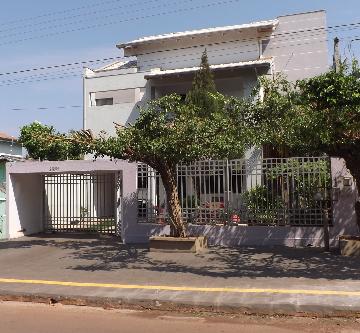 Alugar Casas / Casa em CACOAL. apenas R$ 2.000,00