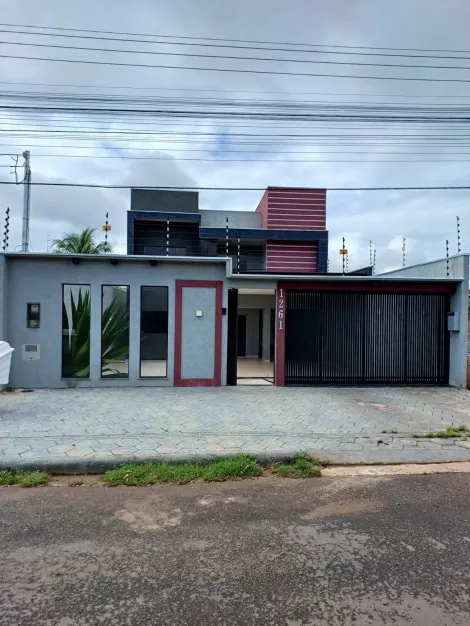 Alugar Casas / Casa em CACOAL. apenas R$ 5.000,00